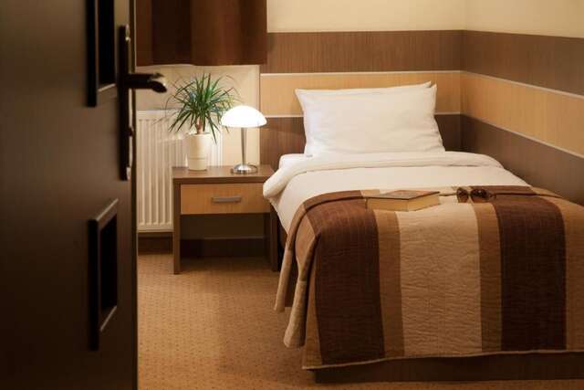 Отель Hotel Sleep Вроцлав-50